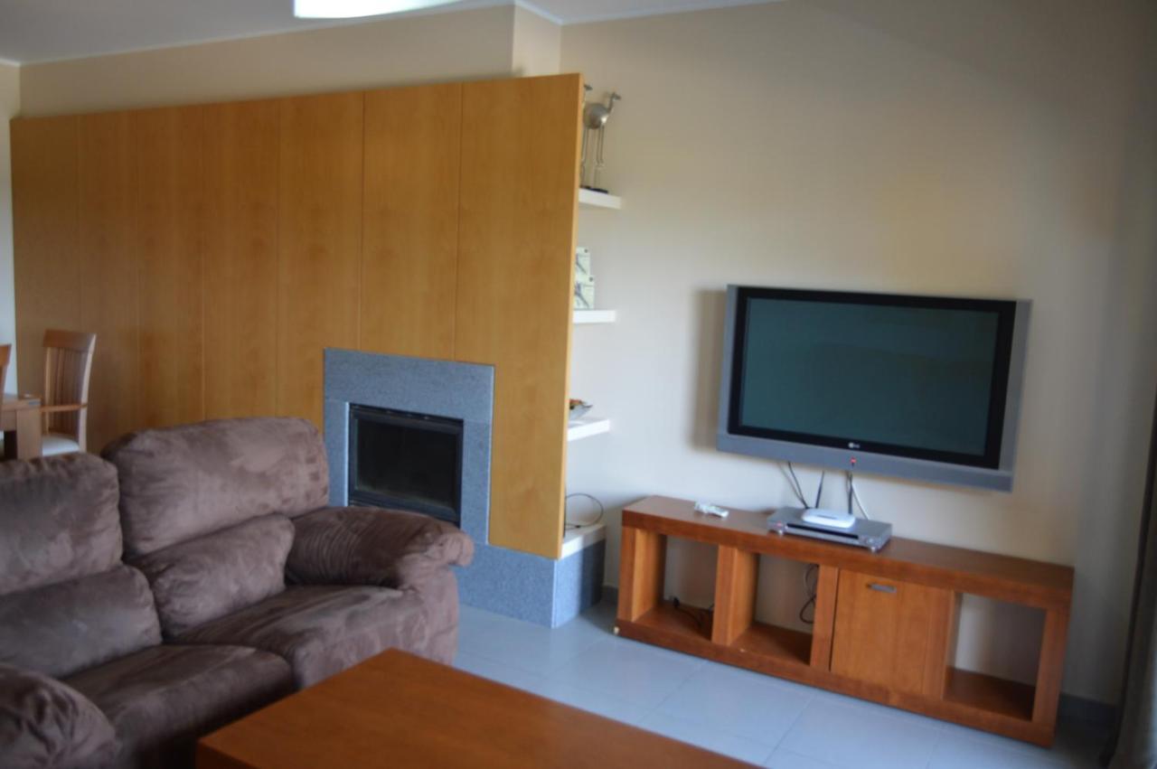 Apartamento Frente Ao Mar Com Piscina De Agua Salgada Quarteira Exteriér fotografie