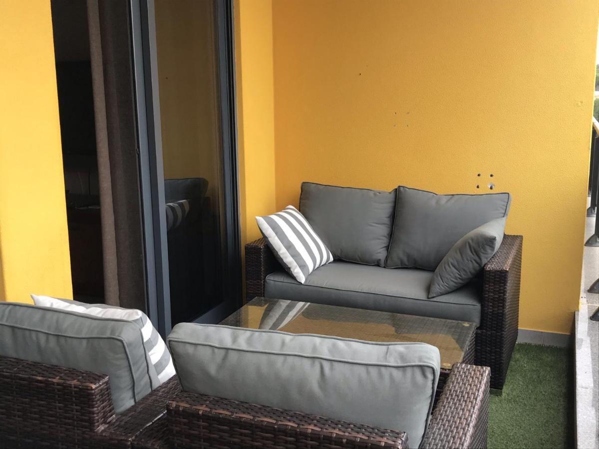 Apartamento Frente Ao Mar Com Piscina De Agua Salgada Quarteira Exteriér fotografie